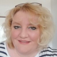Helena - Beruf & Finanzen - Liebe & Partnerschaft - Kartenlegen - Hellsehen - Lebensberatung